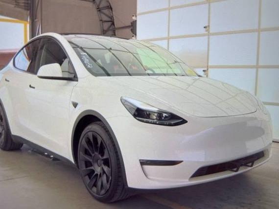 TESLA MODEL Y 2023 7SAYGDEE1PA056924 image